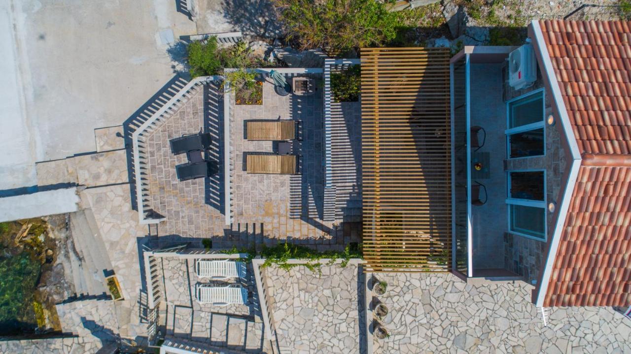 Family House Bjelila Villa Тиват Екстериор снимка