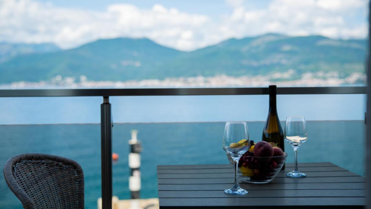 Family House Bjelila Villa Тиват Екстериор снимка