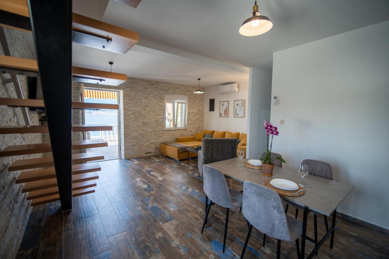 Family House Bjelila Villa Тиват Екстериор снимка